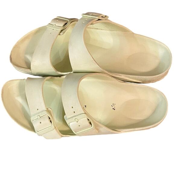 Birkenstocks light green sandal size 11W Pre-owned Comfortable Classic - Picture 1 of 4